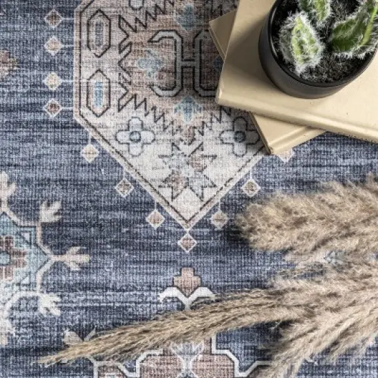 nuLOOM Finley Machine Washable Vintage Distressed Area Rug image {5}