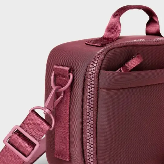 Faux Neoprene Lunch Tote - All In Motion&trade; image {3}