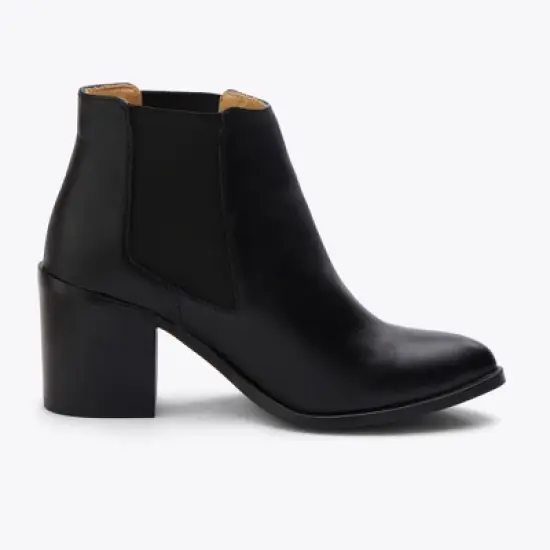Nisolo Sustainable Women's Heeled Chelsea Boot image {6}
