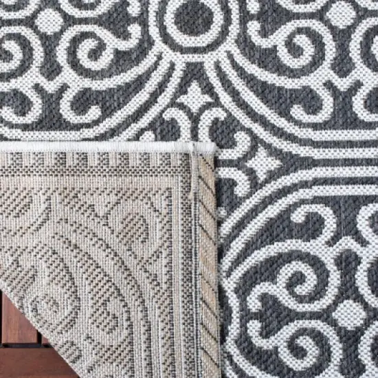 Vita Outdoor Rug - Safavieh image {6}