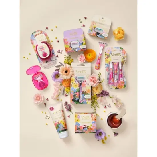 Rifle Paper Co. + Venus Deluxe Smooth Sensitive Razor + 2 Refills image {6}