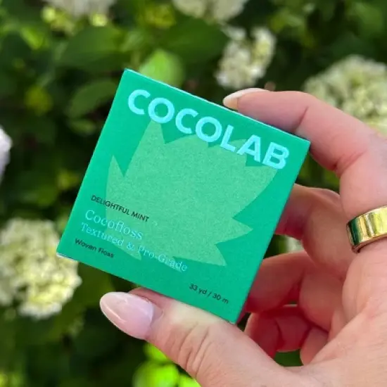 Cocolab Cocofloss Refillable Woven Expanding Dental Floss - Delightful Mint - 33yd image {9}