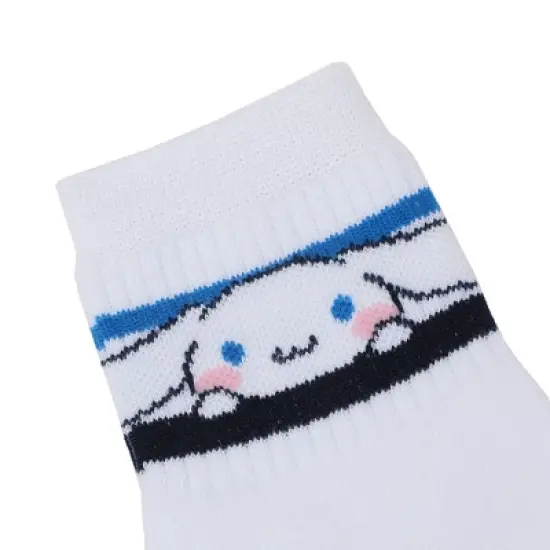 Hello Kitty & Friends Favorite Characters 3-Pack of Women's Quarter Crew Socks image {4}