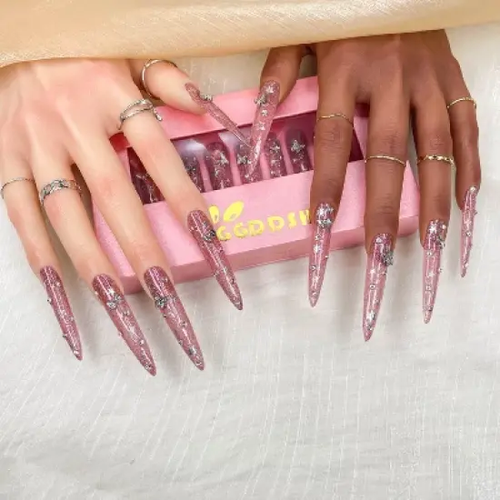 Vynxaria Pink Versatile Press-On Nails for Any Outfit Size M image {1}