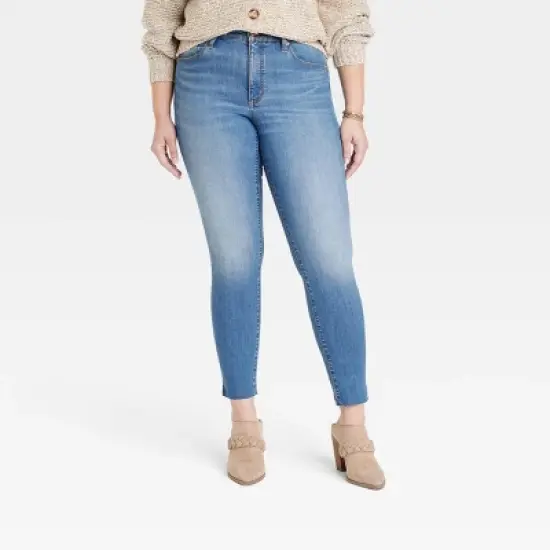 Women's High-Rise Skinny Jeans - Universal Thread&trade; Medium Wash image {3}