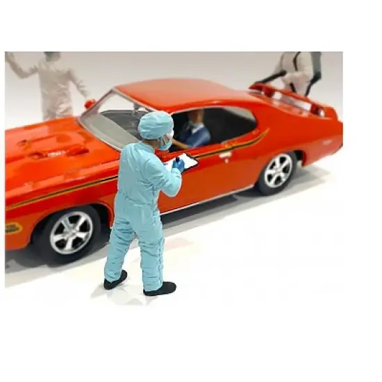 Hazmat Crew Figurine IV for 1/24 Scale Models by American Diorama image {1}