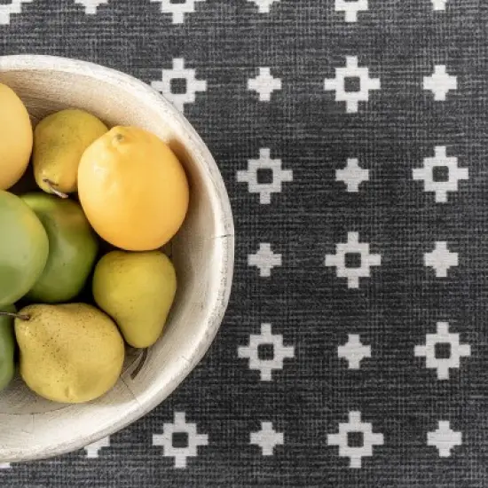 nuLOOM Mikki Geometric Machine Washable Indoor/Outdoor Patio Area Rug image {5}