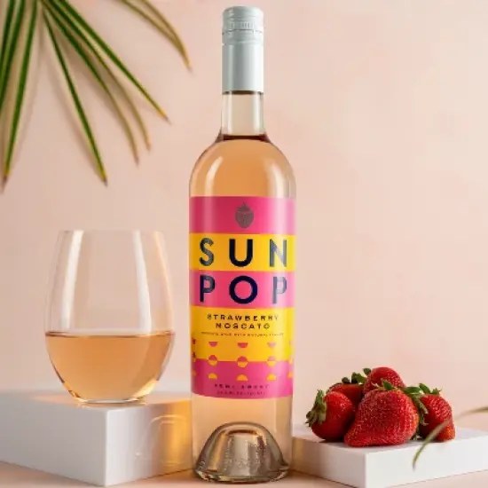 SunPop Strawberry Moscato Wine - 750ml Bottle image {3}