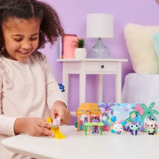 Gabby's Dollhouse &ndash; Pandy Paws' Birthday Figure Set (Target Exclusive) image {2}