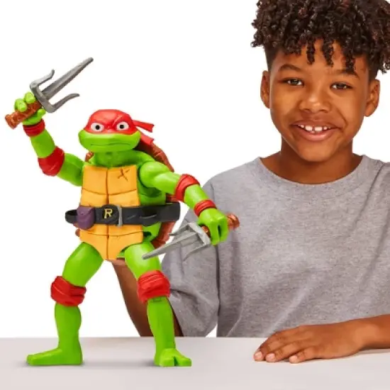 Teenage Mutant Ninja Turtles: Mutant Mayhem Giant Raphael Action Figure image {3}
