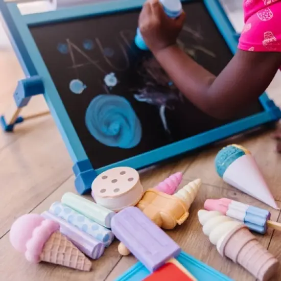 Melissa & Doug Ice Cream Shop Chalk Set image {1}