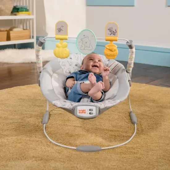 Bright Starts Disney Baby Winnie the Pooh Classic Pals Vibrating Bouncer - White image {10}