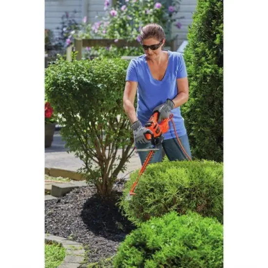 Black & Decker 16" SAWBLADE Electric Hedge Trimmer (Tool Only) image {2}