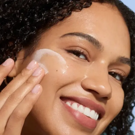 Curology Hydro+ Moisturizer - SPF 30 - 1.7 fl oz image {7}