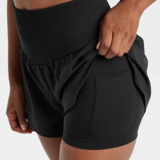 Women's Seamless Waistband Woven High-Rise Shorts 2.5" - JoyLab&trade; image {3}