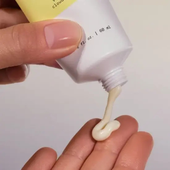 Versed Weekend Glow Daily Brightening Moisturizer - 2 fl oz image {3}