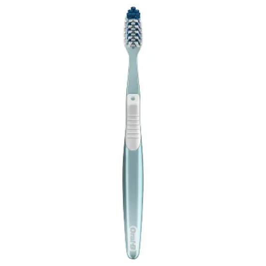 Oral-B Cross Action All In One Manual Toothbrush, Soft image {7}