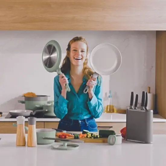 BergHOFF Balance Non-stick Ceramic Frying Pan, Recycled Aluminum image {6}