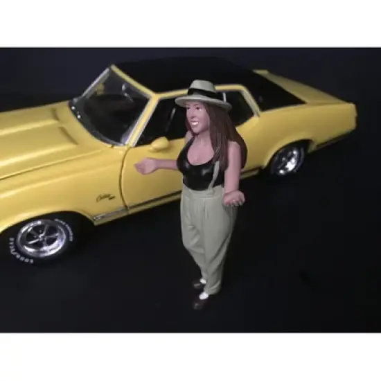 "Hanging Out II" Tanya Figurine for 1/18 Scale Models by American Diorama image {1}