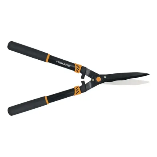 Fiskars 3pc Tree & Shrub Care Set: Rust-Resistant Steel, Lifetime Limited Warranty image {6}