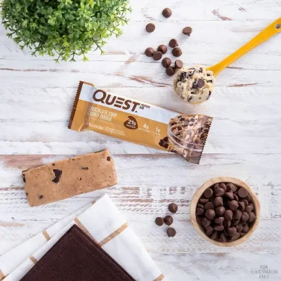 Quest Nutrition Protein Bar - Chocolate Chip Cookie Dough image {1}