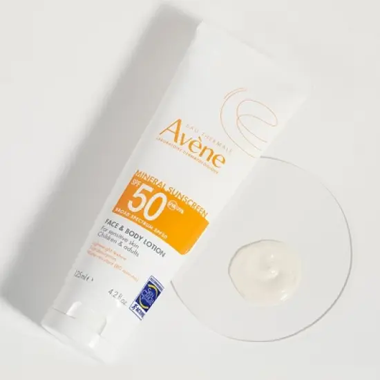 Avene Mineral Face and Body Sunscreen Lotion with Zinc Oxide - SPF 50 - 4.2 fl oz image {2}