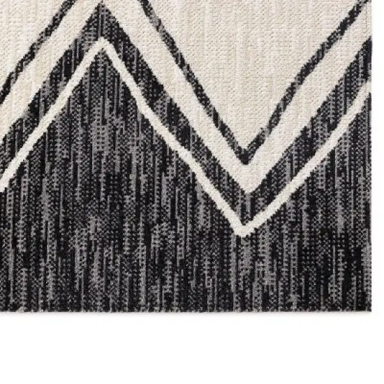 7'9" x 10'2" New York Patio Sofia Leon Indoor/Outdoor Rug Black/Ivory - Nicole Miller: UV & Weather-Resistant image {4}