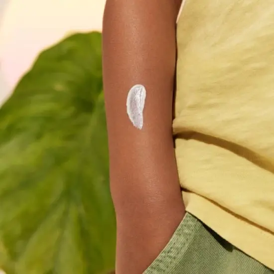 Pipette Mineral Broad Spectrum SPF 50 Sunscreen image {2}