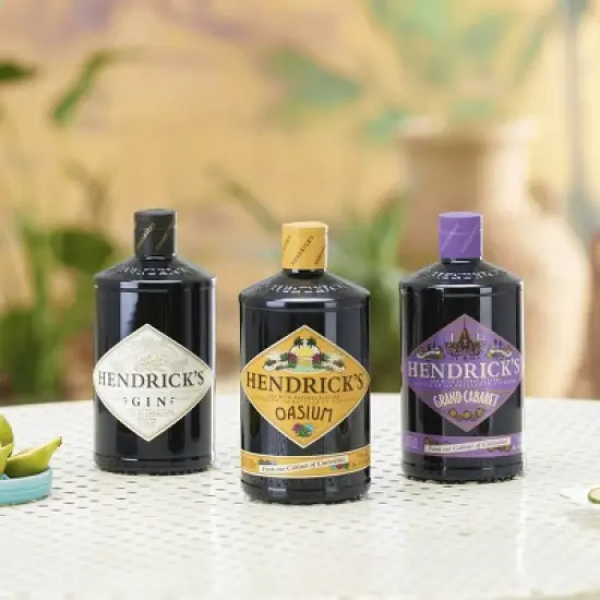 Hendrick's Oasium Gin - 750ml Bottle image {4}