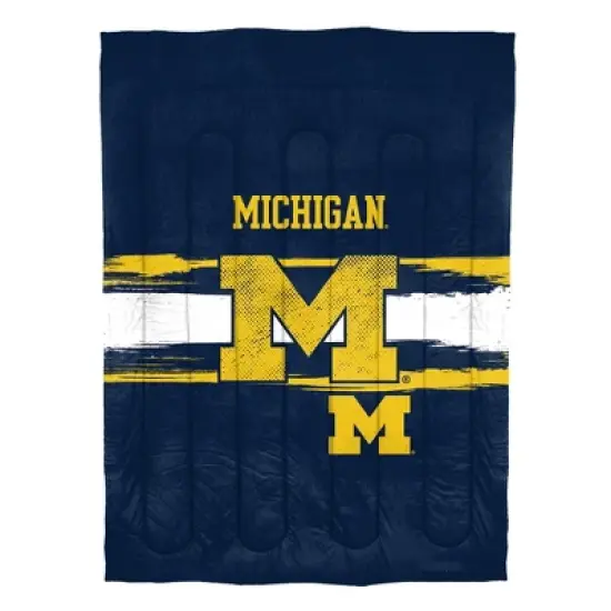 Sweet Home Collection NCAA Michigan Wolverines Comforter & Pillow Sham Set image {3}