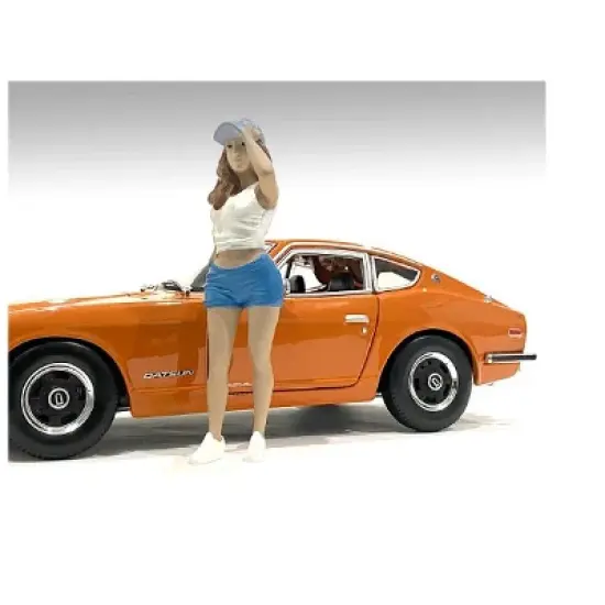 "Car Meet 2" Figurine III for 1/18 Scale Models by American Diorama image {2}