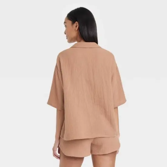 Women's 100% Cotton Gauze Short Sleeve Notch Collar Top - Stars Above&trade; image {1}