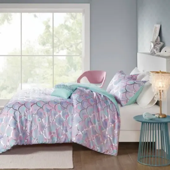  Daphne Metallic Printed Reversible Comforter Set image {2}