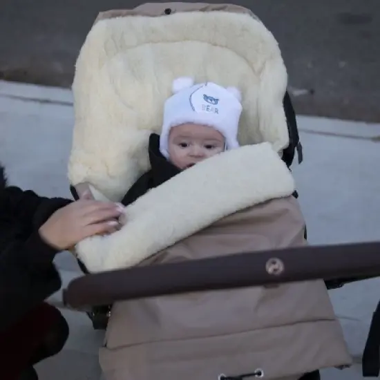 Cover Baby 0-3 Years Scandinavian Organic Wool Adjustable Footmuff in Beige image {1}