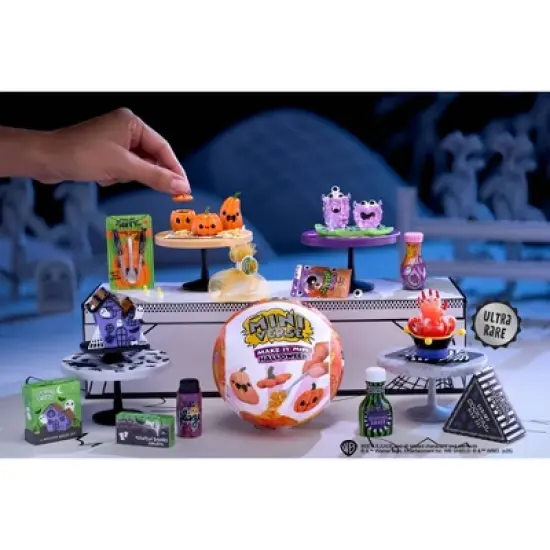 MGA's Miniverse Make It Mini Halloween 2025, Beetlejuice, Mini Collectibles: Includes Accessory Pieces, Polypropylene Material image {5}