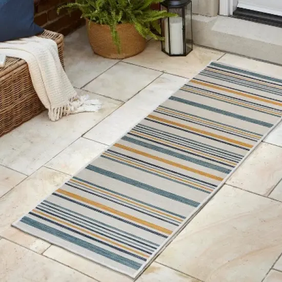 JONATHAN Y Janus Classic Coastal Ticking Stripe Reversible Machine-Washable Indoor/Outdoor Area Rug image {3}