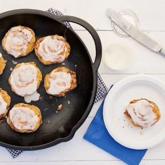Pillsbury Cinnamon Rolls with Icing - 2pk/12.4oz Cans image {8}