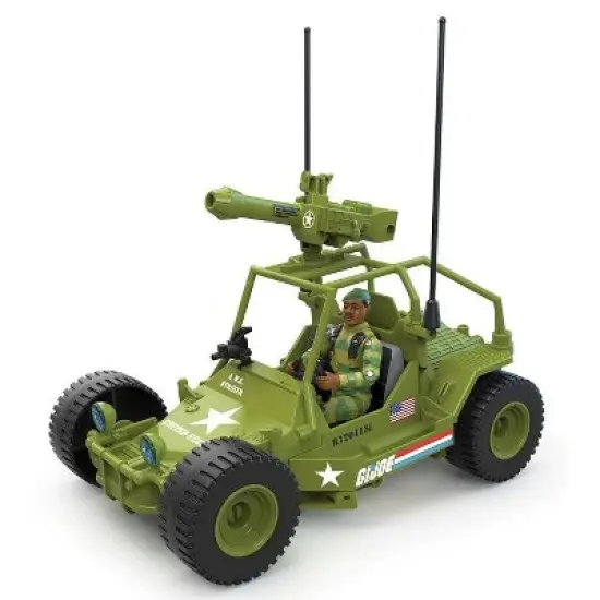 Bumblebee A.W.E. Striker and Stalker Figure Set | G.I. Joe | Transformers Collaborative Action figures image {1}