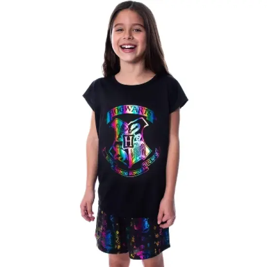Harry Potter Girls' Hogwarts Rainbow Hologram Shirt and Shorts Pajama Set Black image {5}