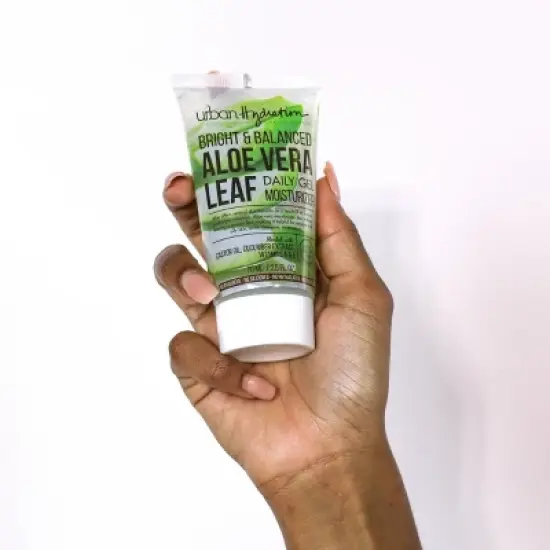 Urban Hydration Bright & Balanced Aloe Vera Daily Gel Moisturizer - 2.5 fl oz image {2}