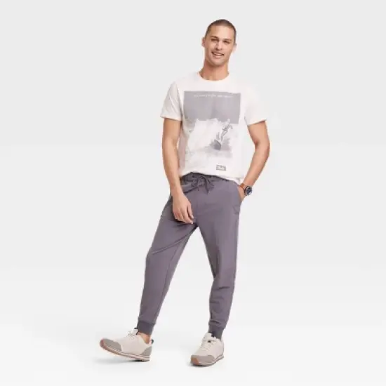 Men's Regular Fit Fender Short Sleeve T-Shirt - Goodfellow & Co&trade; White image {2}