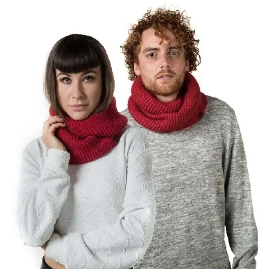 Mio Marino | Women's Cable Knit Infinity Circle Scarf image {9}