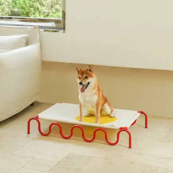 ZEZE Wavy Army Elevated Dog Bed image {3}