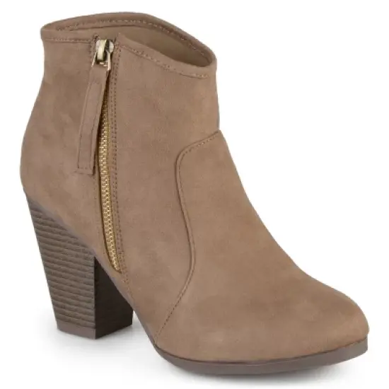 Journee Collection Womens Link Outside Zip Stacked Heel Booties image {11}