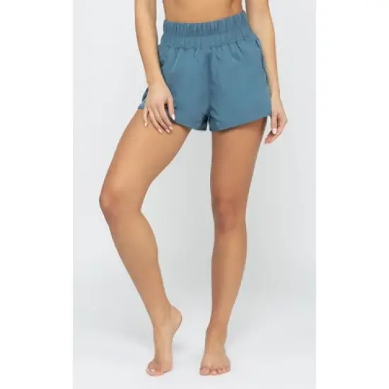 Yogalicious Radiant Commuter Woven High Waist Running Short with Split Hem image {8}