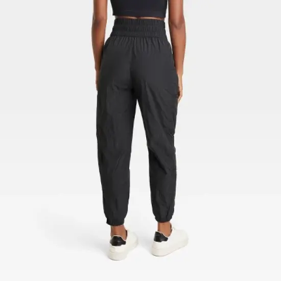 Women's High-Rise Cargo Joggers - JoyLab&trade; image {1}