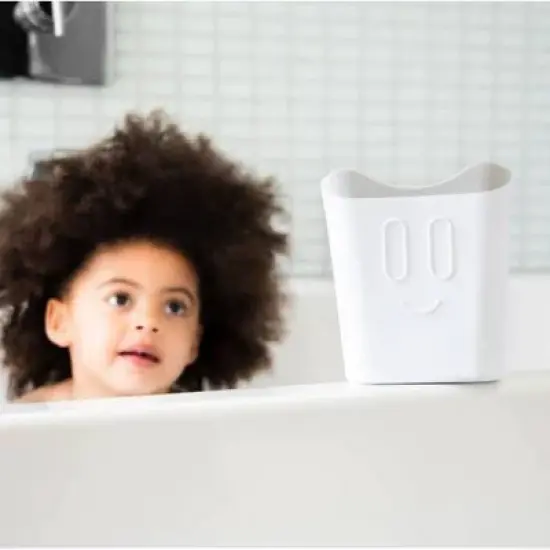 Ubbi Hair Rinse Cup image {6}