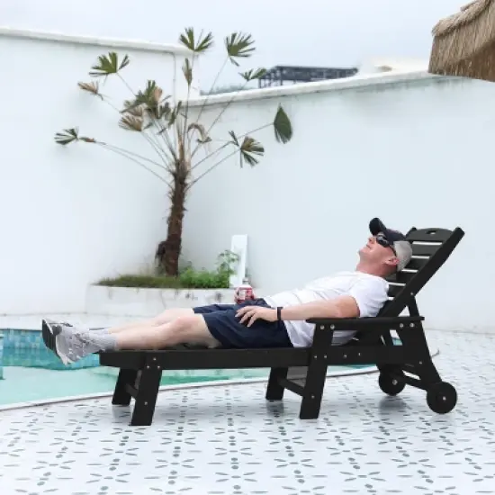 5 Level Adjustable Outdoor Chaise Lounge With Wood Texture,HDPE Patio Chaise Lounge,Patio Lounge Chair With Wheels And Cup Holder -Maison Boucle image {1}