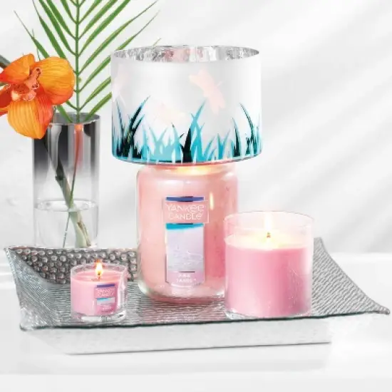 'Pink Sands' 22oz Original Large Jar - Yankee Candle image {3}