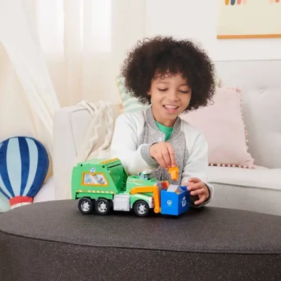 PAW Patrol Rocky's Reuse It Truck with Figure and 3 Tools image {2}